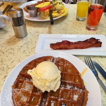 Breakfast Club - Churro waffle - Breakfast & Brunch Near Me - Phoenix, Arizona