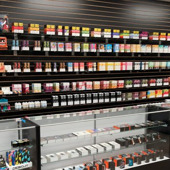 people using tobacco Did you know? Using tobacco in any form can harm your health. It can even  lead to death. In fact, tobacco kills over 8 million people each year.  Learn more about how