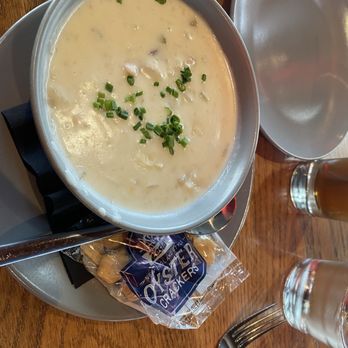 The Boathouse Restaurant - New England Clam Chowder - Seafood Near Me - Kennebunkport, Maine
