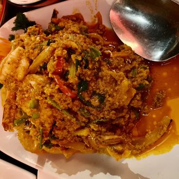 Erawan Thai Cuisine - Shrimp pad pong karee - Thai Near Me - Philadelphia, Pennsylvania Erawan Thai Cuisine - Shrimp pad pong karee - Thai Near Me - Philadelphia, Pennsylvania