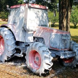 Biddy's Mobile Coatings - Foam wash a tractor you say?