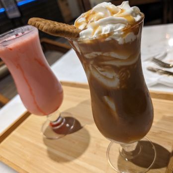 Dessert Avenue - Lotus and rose lassi - Desserts Near Me - Murphy, Texas