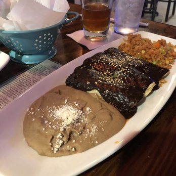 Que Onda - Matthews - Mole Enchiladas - Mexican Near Me - Matthews, North Carolina