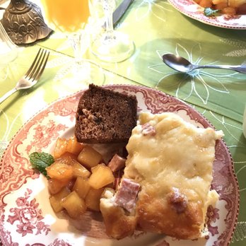 Inn On Charlotte - Deliciousness served with a smile! - Hotels Near Me - Saint Augustine, Florida
