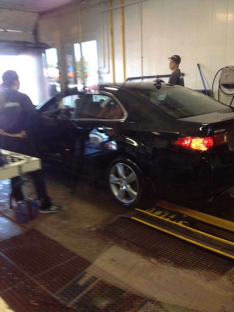 BUBBLES CAR WASH & DETAIL CENTRE Updated September 2024 1745