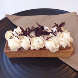 Alowishus Delicious - Banoffee slice. Yummo