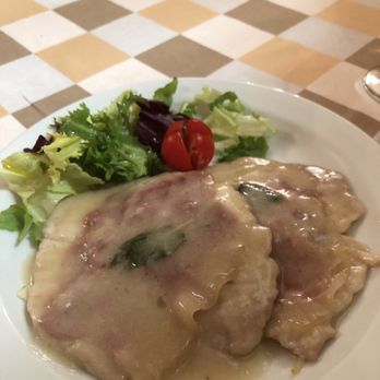 Trattoria Le Romane - Veal with ham, sage, butter and flour - Italian Near Me - Fiumicino, RM