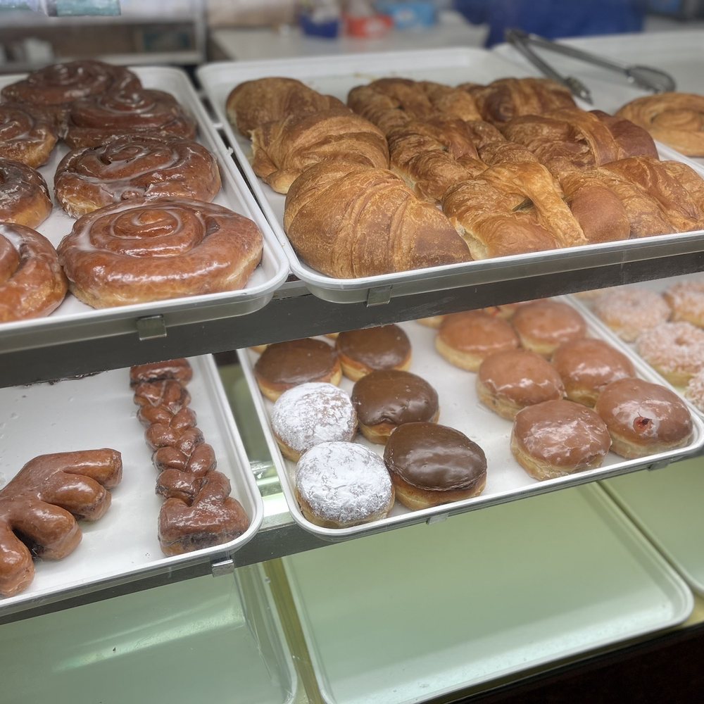 Pam's Donuts - Bakeries Near Me - Moreno Valley, California Pam's Donuts - Bakeries Near Me - Moreno Valley, California
