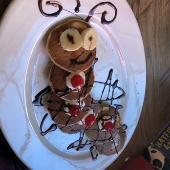 Frizzle Chicken Cafe - Breakfast & Brunch Near Me - Pigeon Forge, Tennessee