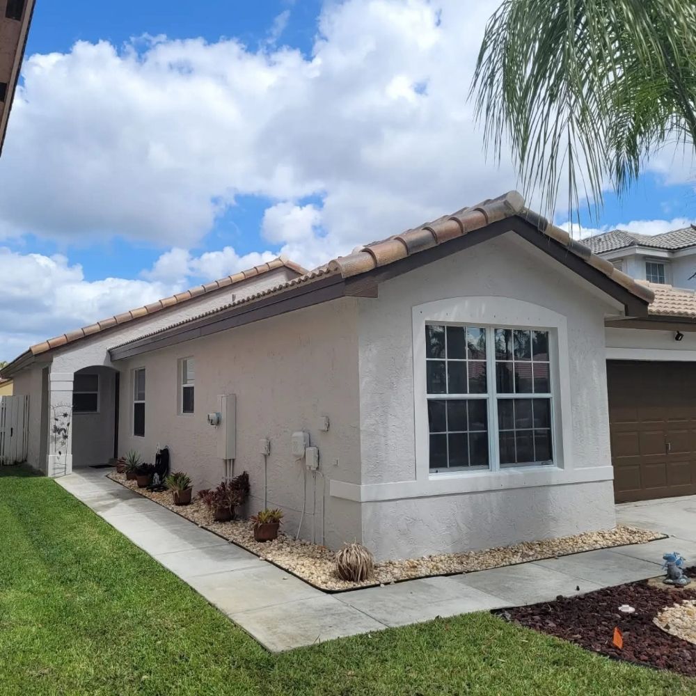 Slide of Ocean Pacific Pros