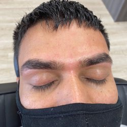 Redefine Eyebrows Threading - Eyebrows threading