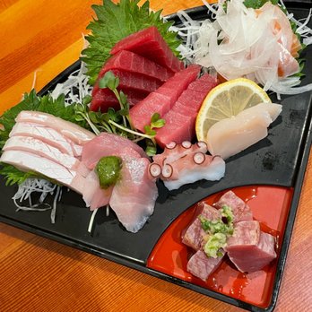 Natsunoya Tea House - Omakase sashimi - Sushi Bars Near Me - Honolulu, Hawaii