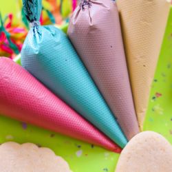 Sugar Cookie Classes - Royal icing we use for sugar cookie classes