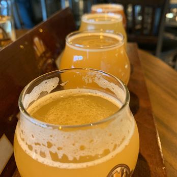 The Casual Pint - Ocotillo - Flights - Pubs Near Me - Chandler, Arizona