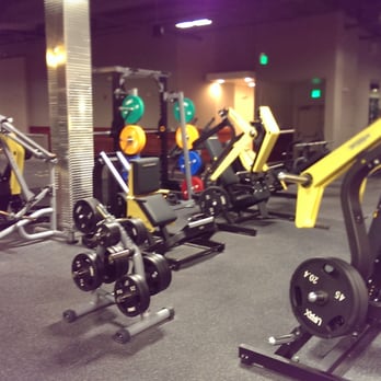 Gold's Gym - Trainers Near Me - Monterey, California Gold's Gym - Trainers Near Me - Monterey, California