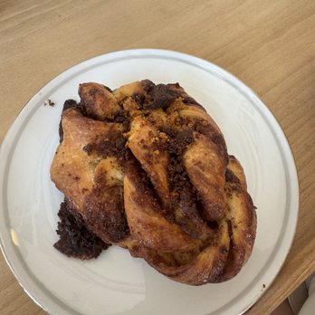 TXA TXA Club - Rococo Bun - Cafes Near Me - Chicago, Illinois TXA TXA Club - Rococo Bun - Cafes Near Me - Chicago, Illinois