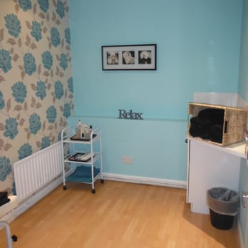 Beautiful Secrets - Pedicure Room - Cosmetics & Beauty Supply Near Me - London, XGL