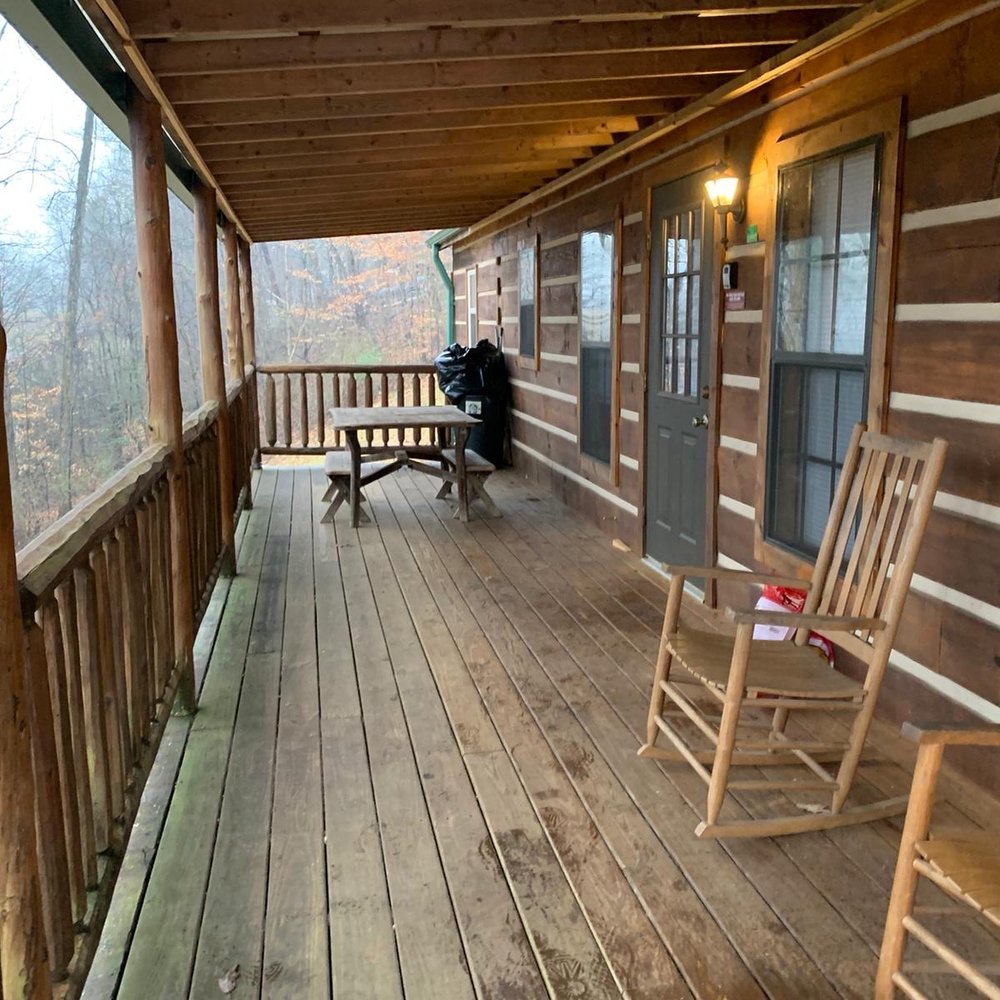 Big Bear Cabin Rentals - Vacation Rentals Near Me - Franklin, North Carolina Big Bear Cabin Rentals - Vacation Rentals Near Me - Franklin, North Carolina