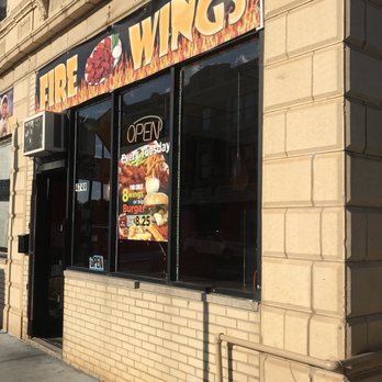 FireWings - the front of a restaurant - Chicken Wings Near Me - Chicago, Illinois