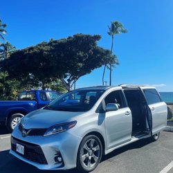 Akamai Rentals - 8 passenger minivan