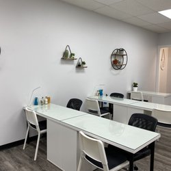 Elevate Nail Lounge