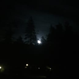 A gorgeous "bad a moon a rising" such a lovely thing to experience here. A gorgeous "bad a moon a rising" such a lovely thing to experience here.