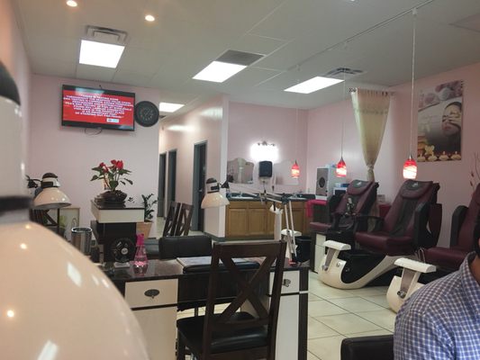 Love Nails Spa Hardin Valley Rd Knoxville Tn Manicurists Mapquest