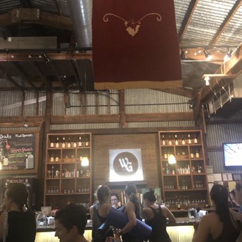 The Weingarten - Wine Bars Near Me - Belleville, Illinois