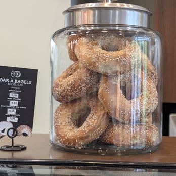 Second Cup - Coffee & Tea Near Me - Montreal, Quebec