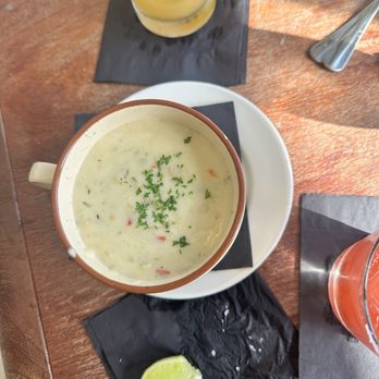 The Harbor Restaurant - Clam chowder - Seafood Near Me - Santa Barbara, California The Harbor Restaurant - Clam chowder - Seafood Near Me - Santa Barbara, California