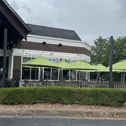Taqueria Tsunami - Outside patio area