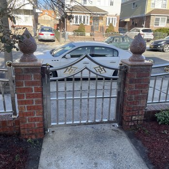 A-Plus Power Washing - After: beautiful red bricks - Pressure Washers Near Me A-Plus Power Washing - After: beautiful red bricks - Pressure Washers Near Me