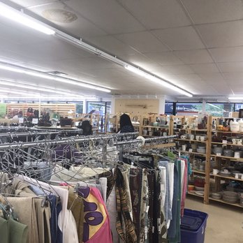 Common Threads - Fairview Park - Inside the thrift store -- Saturday, 31 August 2019 - Thrift Stores Near Me - Fairview Park, Ohio Common Threads - Fairview Park - Inside the thrift store -- Saturday, 31 August 2019 - Thrift Stores Near Me - Fairview Park, Ohio