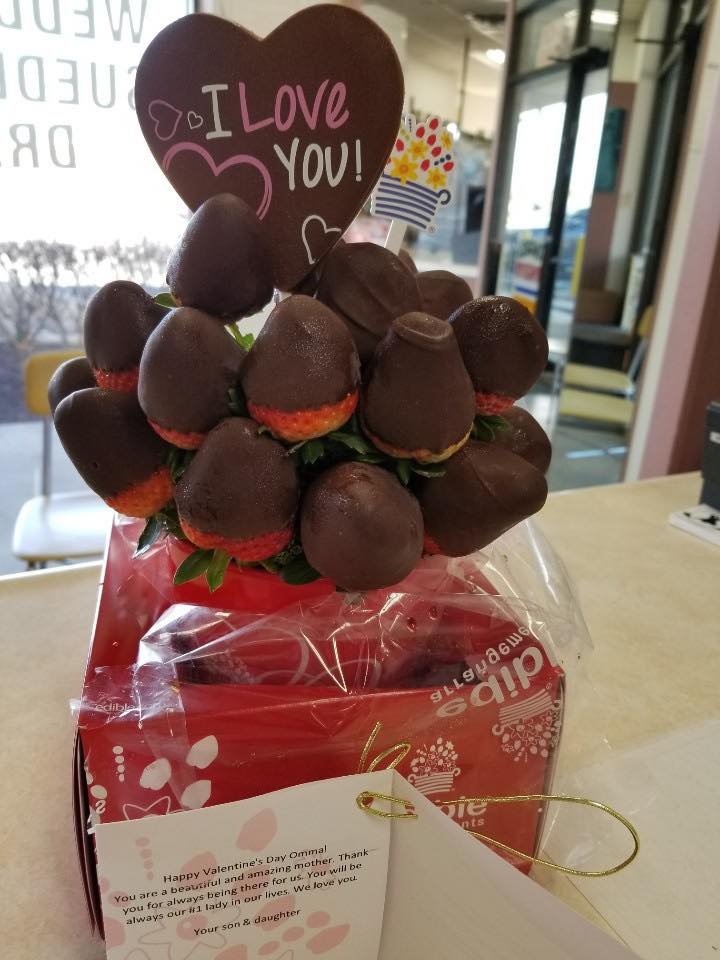 EDIBLE ARRANGEMENTS Updated October 2024 734 Frederick Rd, Catonsville, Maryland Gift