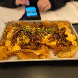 The Improper Pig - Pulled pork nachos