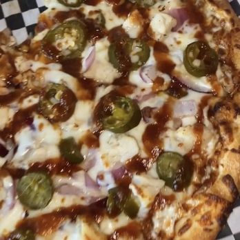 Slicey's Pizza - Finger Lickin' BBQ Chicken Pizza - Salad Near Me - Los Angeles, California Slicey's Pizza - Finger Lickin' BBQ Chicken Pizza - Salad Near Me - Los Angeles, California