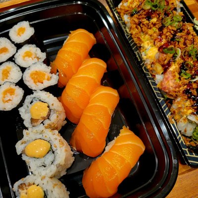 Hawaii Sushi by null