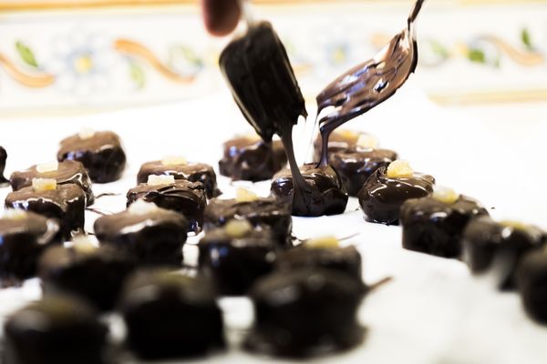 Sweet Vegan Chocolates by null