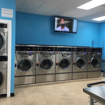 Platt Laundromat - Nice tv monitors! - Laundromat Near Me - Ann Arbor, Michigan