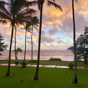 Hotel Coral Reef - Christmas Morning 2018 Sunrise - Hotels Near Me - Kapaa, Hawaii Hotel Coral Reef - Christmas Morning 2018 Sunrise - Hotels Near Me - Kapaa, Hawaii