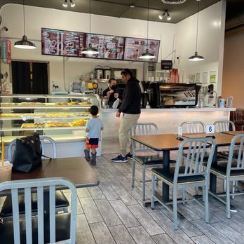 Isabel's Vintage Cafe - Cafes Near Me - Ripon, California