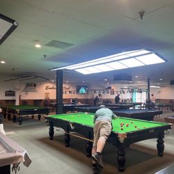 Embassy Billiards Club - So good at this place, very clean and very friendly, feel like come back to China.