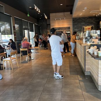 Starbucks - Noisy Saturday - Coffee & Tea Near Me - Mountain View, California Starbucks - Noisy Saturday - Coffee & Tea Near Me - Mountain View, California