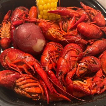 Sam's Boat - To go Boiled Crawfish with Potatoes and Corn one pound - Seafood Near Me - Houston, Texas