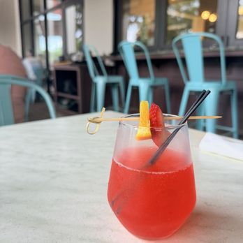 Another Broken Egg Cafe - Strawberry Mimosa - Breakfast & Brunch Near Me - Miramar Beach, Florida