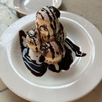Parc - Profiteroles - French Near Me - Philadelphia, Pennsylvania Parc - Profiteroles - French Near Me - Philadelphia, Pennsylvania
