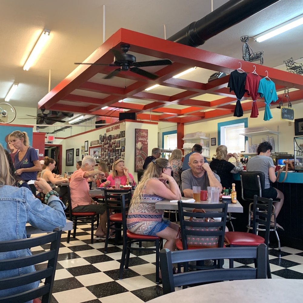 Toula's Trailside Cafe - Inside the quaint cafe! - Breakfast & Brunch Near Me - Tarpon Springs, Florida Toula's Trailside Cafe - Inside the quaint cafe! - Breakfast & Brunch Near Me - Tarpon Springs, Florida