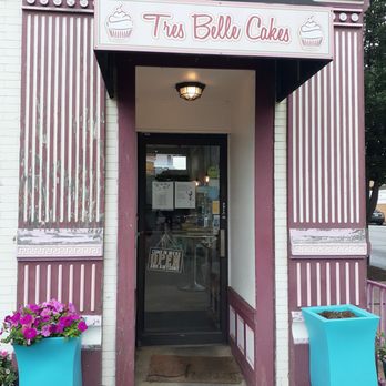 Tres Belle Cakes - Desserts Near Me - Cincinnati, Ohio