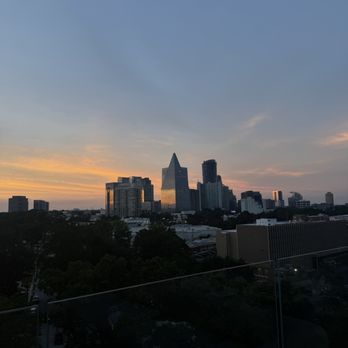 Lobby Bar - Breakfast & Brunch Near Me - Atlanta, Georgia