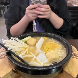 R1. Supreme Fish Maw Chicken Soup Rice Noodles (P) R1. (P) R1. Supreme Fish Maw Chicken Soup Rice Noodles (P) R1. (P)